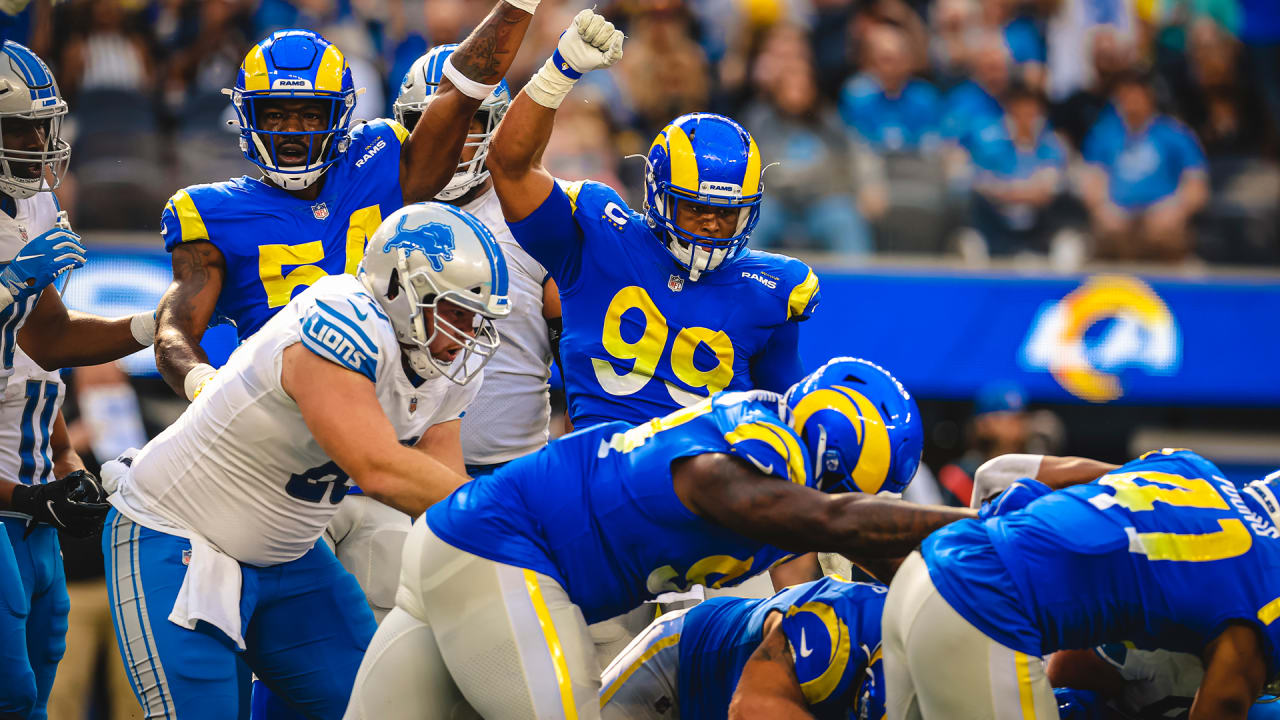 Highlights Rams' defense stops Lions RB on fourthand1 during Rams vs. Lions at SoFi Stadium