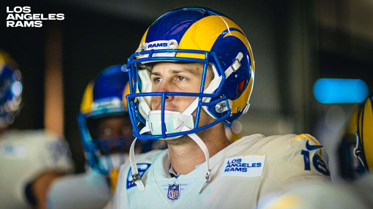 Los Angeles Rams quarterback Jared Goff wears an NFC Champions hat