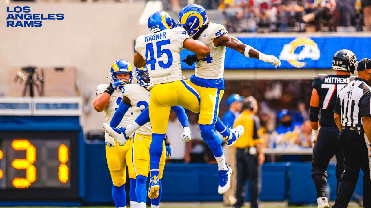 INGLEWOOD, CA - SEPTEMBER 18: Matthew Stafford #9 of the Rams during an NFL  game between the Atlanta Falcons and the Los Angeles Rams on September 18,  2022, at SoFi Stadium in