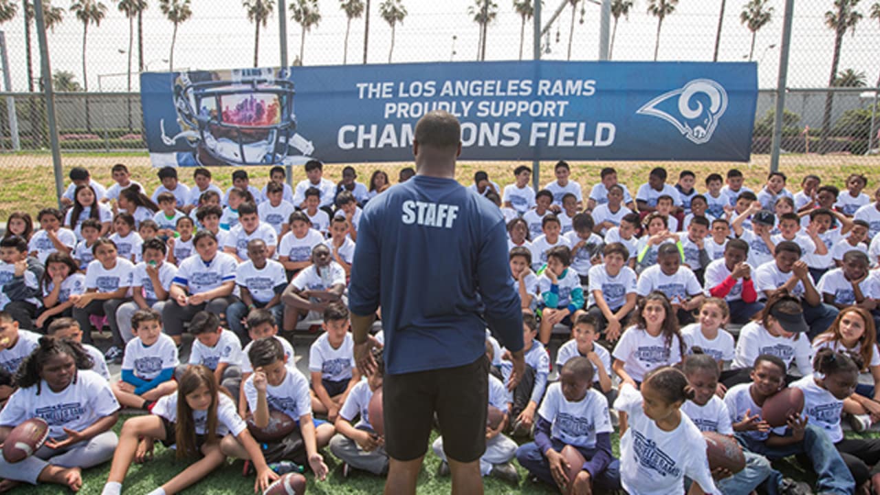 Rams Host Free Youth Football Clinics for Nearly 700 in LA Region