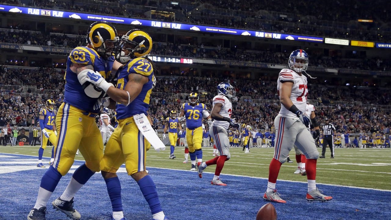 PHOTOS Rams vs. Giants Through the Years