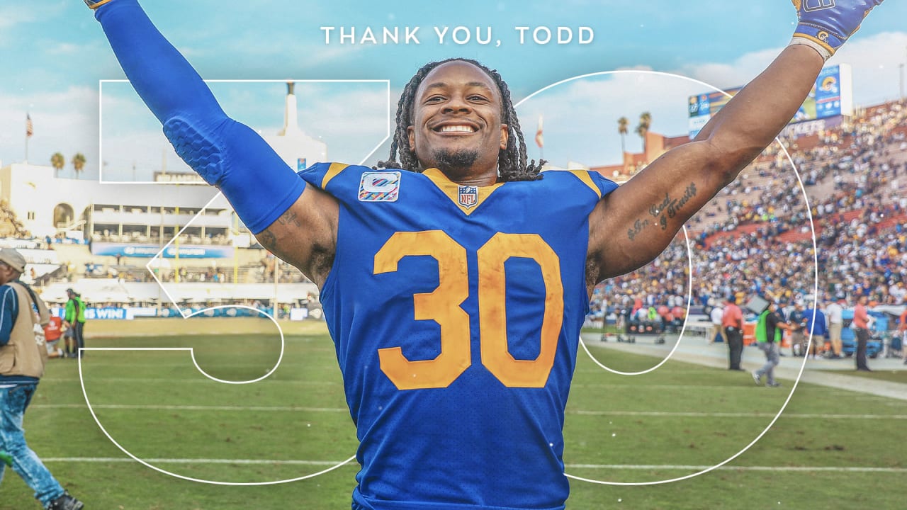 : Todd Gurley Los Angeles Rams Blackout Youth Alternate