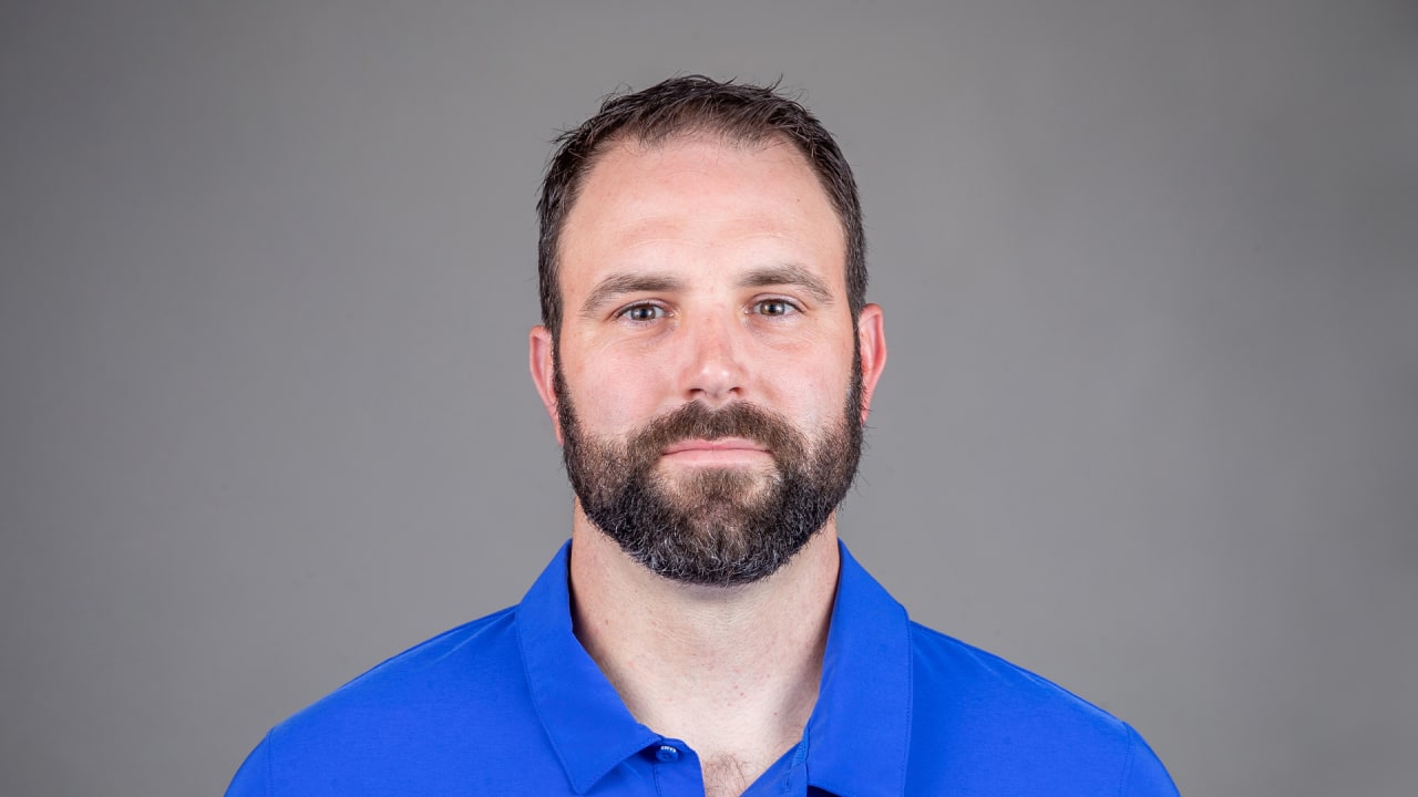 Kevin Carberry - Offensive Line Coach