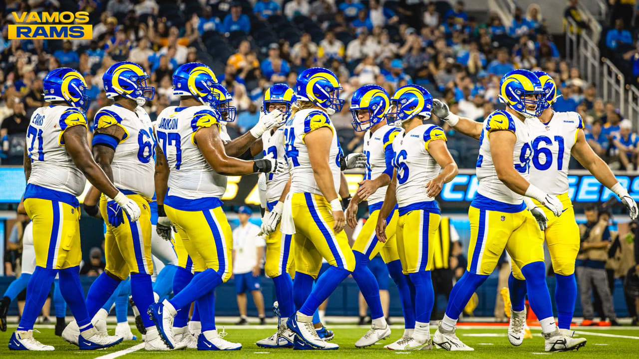 Los Rams de Los Angeles roster de 53 Vamos Rams, Español, Rams