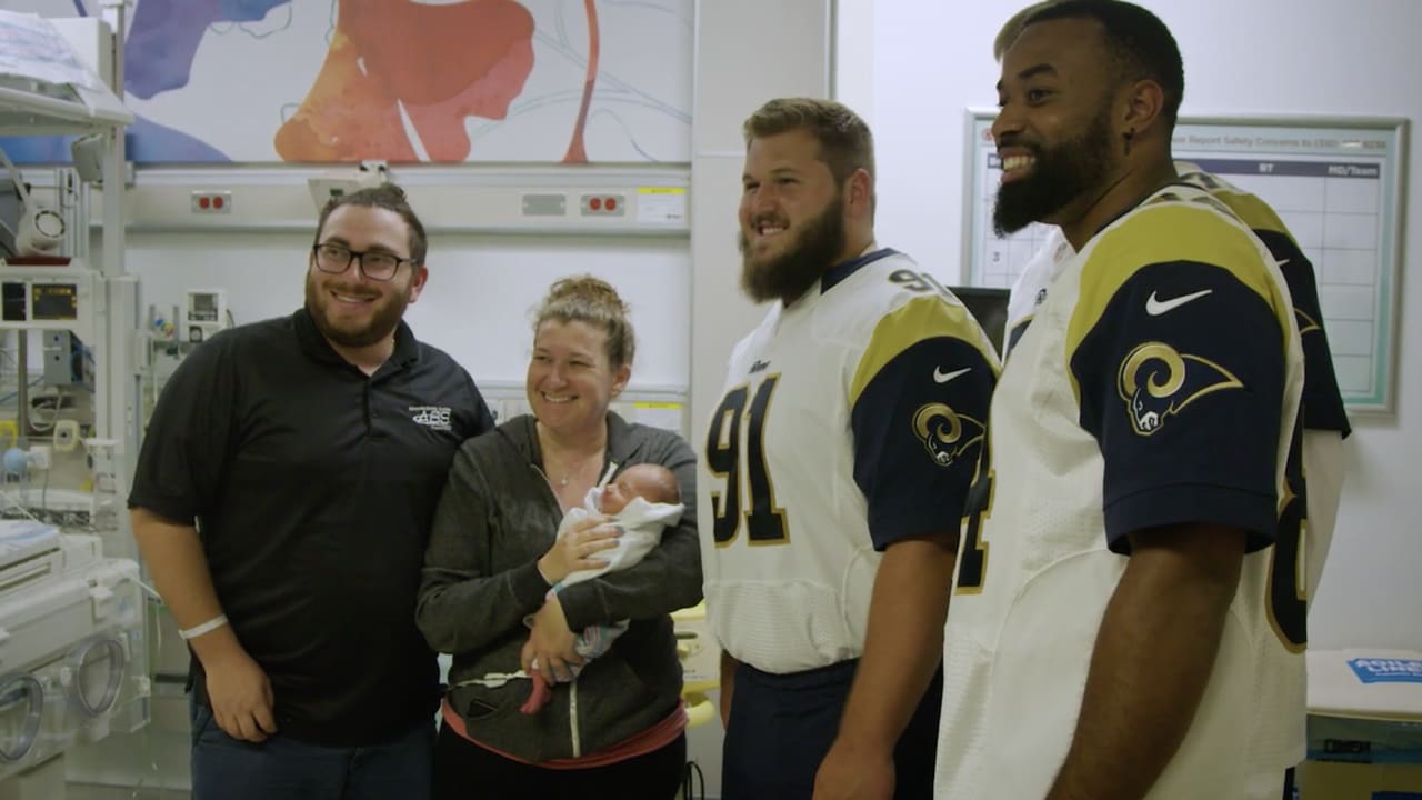 Rams.com: Rookies Visit Patients at Cedars-Sinai