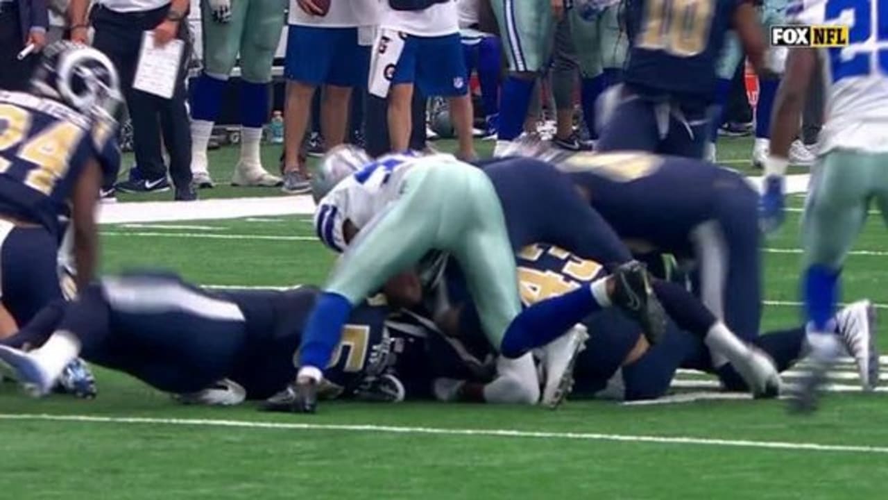 Troy Hill Recovers Fumble for Rams