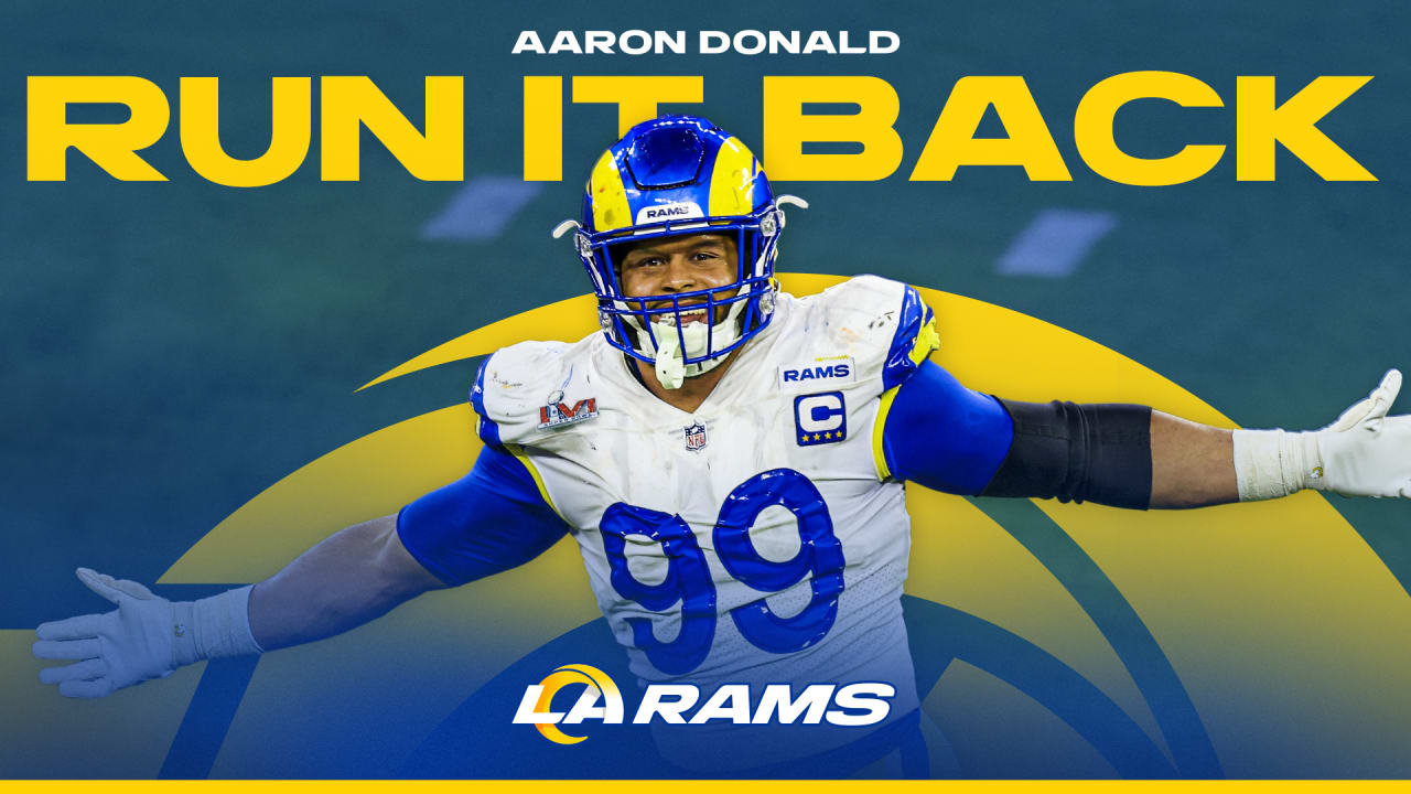 Blive opmærksom dart entusiasme Los Angeles Rams defensive lineman Aaron Donald is back