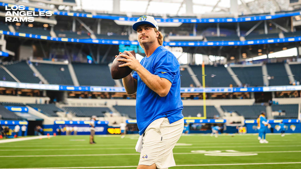 PREGAME PHOTOS: Rams hit the field at SoFi Stadium for pregame