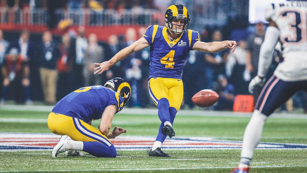 Los Angeles Rams kicker Greg Zuerlein kicks a field goal during