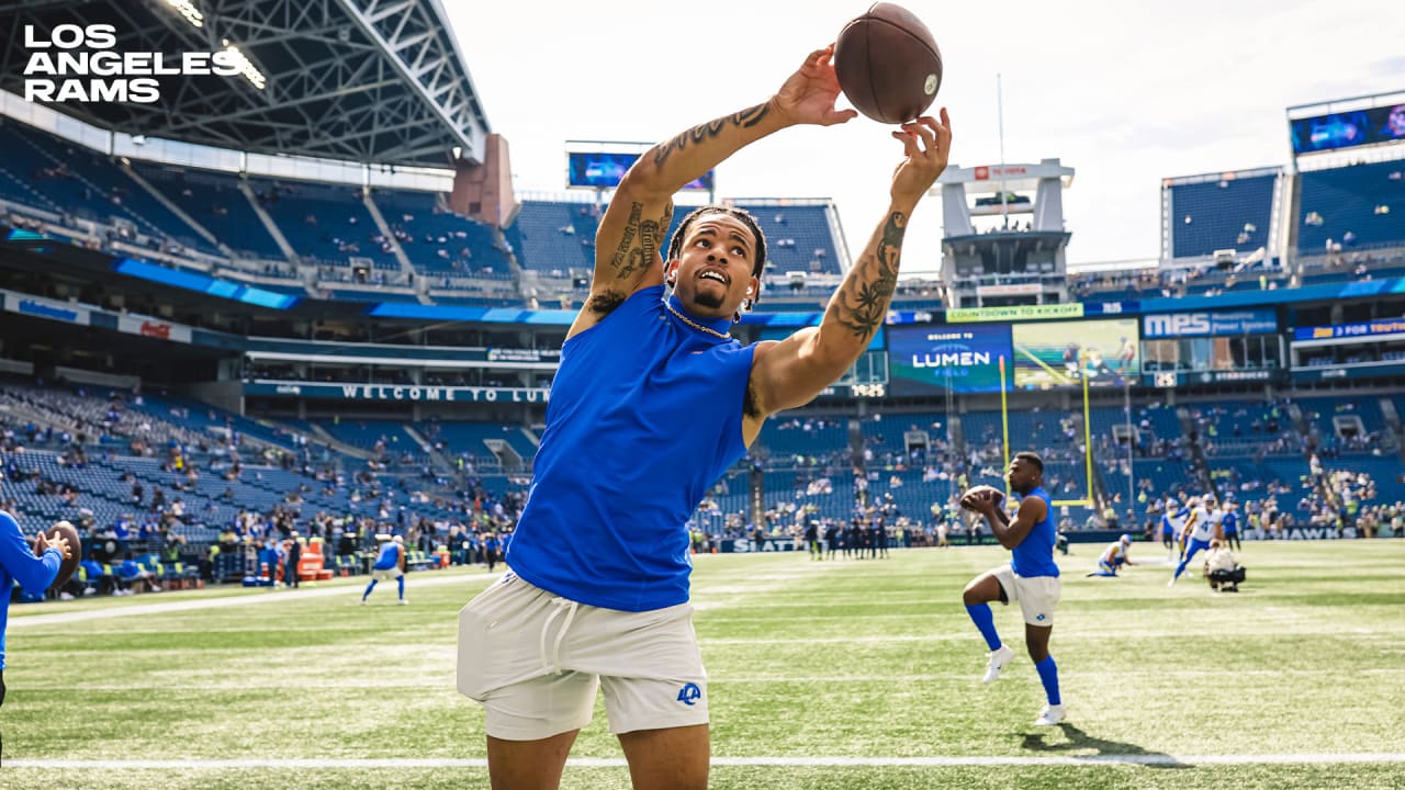 Best Photos From Seahawks-Rams Pregame Warmups