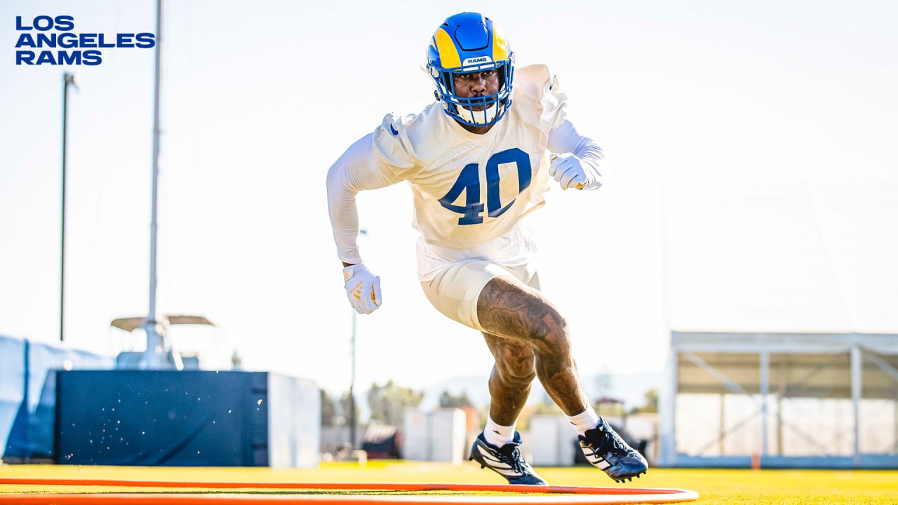 First look: Los Angeles Rams linebacker Von Miller in his No. 40