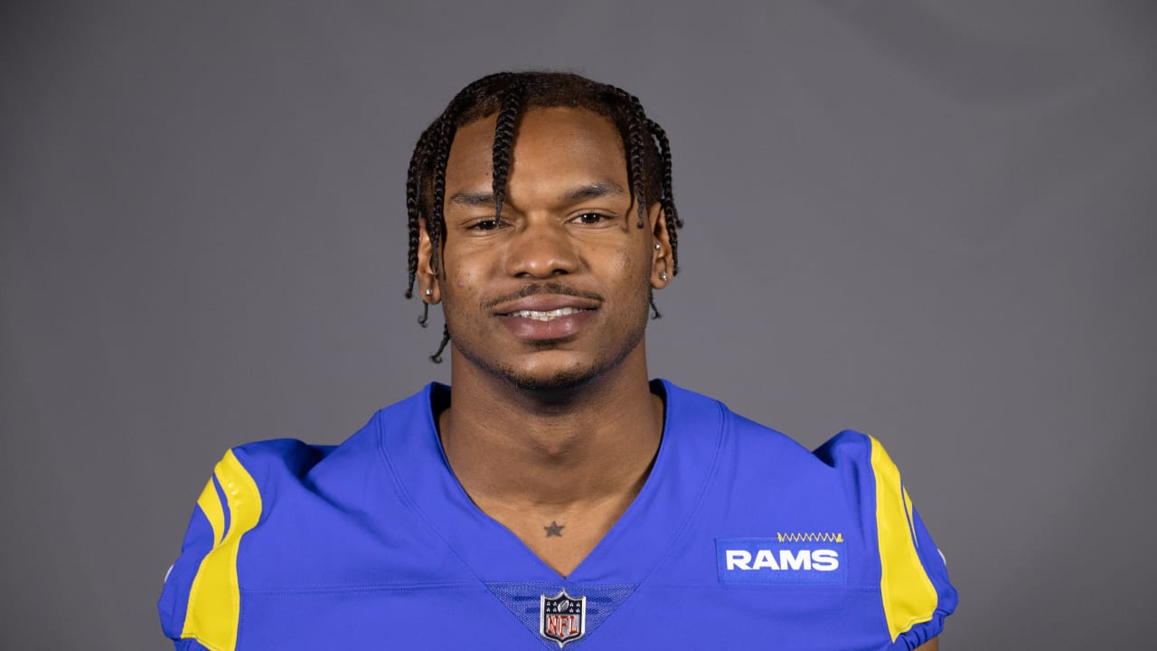 Los Angeles Rams tight end Gerald Everett (81) heads off the field after an  NFL football game against the New York Giants, Sunday, October 4, 2020 in  Inglewood, Calif. The Rams defeated