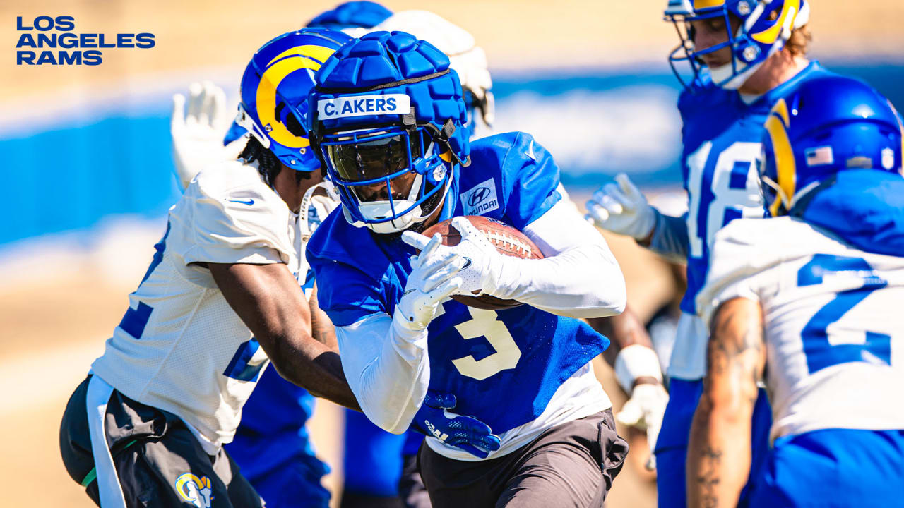 Los Angeles Rams running back Cam Akers (3) warms up before an NFL