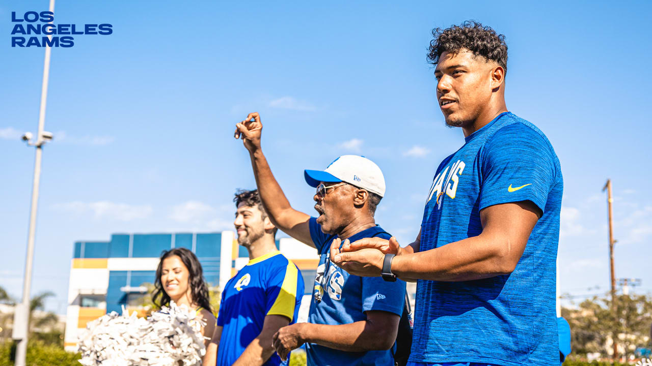 Rams Conduct Youth Football Clinic To Commemorate Juneteenth