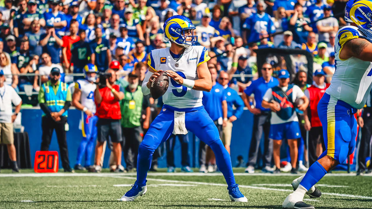 Los Angeles Rams quarterback Matthew Stafford launches a deep bomb to ...