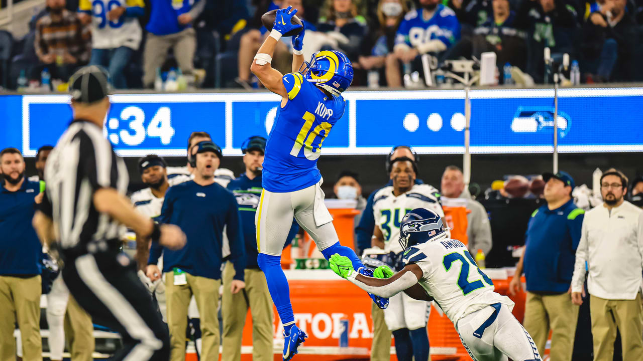 Highlights: Rams QB Matthew Stafford's 42-yard launch to WR Cooper Kupp ...