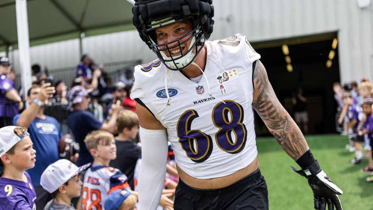 Ravens' Brent Urban Offers Fans Jersey Swap After Changing Numbers