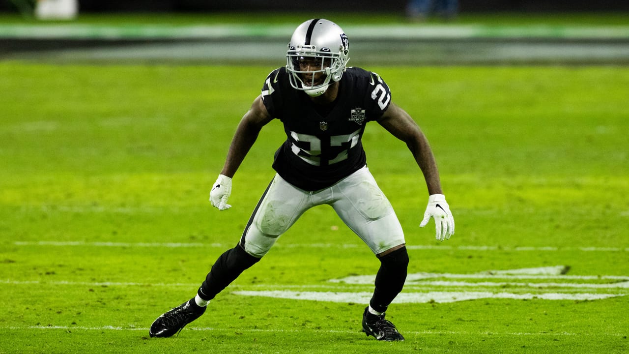 Raiders trade CB Trayvon Mullen to Cardinals for draft pick