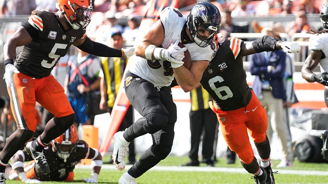 Lamar Jackson lifts Baltimore Ravens to 21-14 halftime lead over Browns:  First-half highlights 