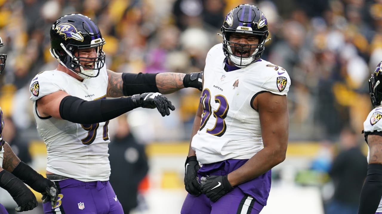 Calais Campbell Blocks 40Yard Field Goal Attempt RavensSteelers