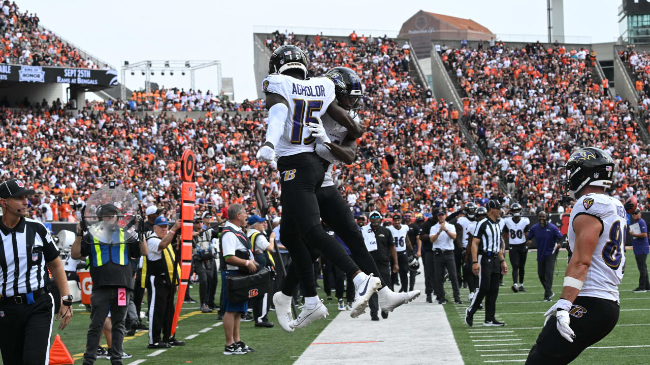 Baltimore Ravens quarterback Lamar Jackson (8) celebrates after a touchdown  during an NFL football game against the New Orleans Saints, Monday, Nov. 7,  2022, in New Orleans. (AP Photo/Tyler Kaufman Stock Photo - Alamy