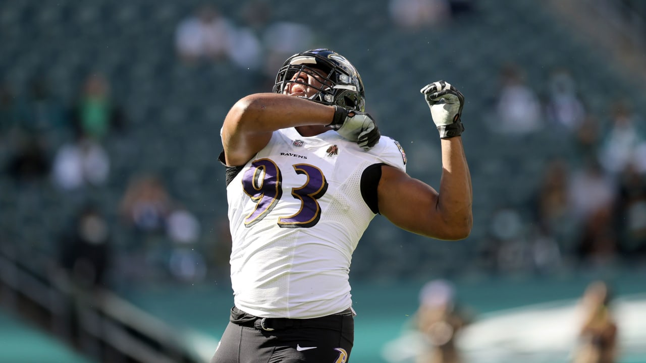 Calais Campbell will weigh retirement, but has high hopes for Ravens - The  Baltimore Banner