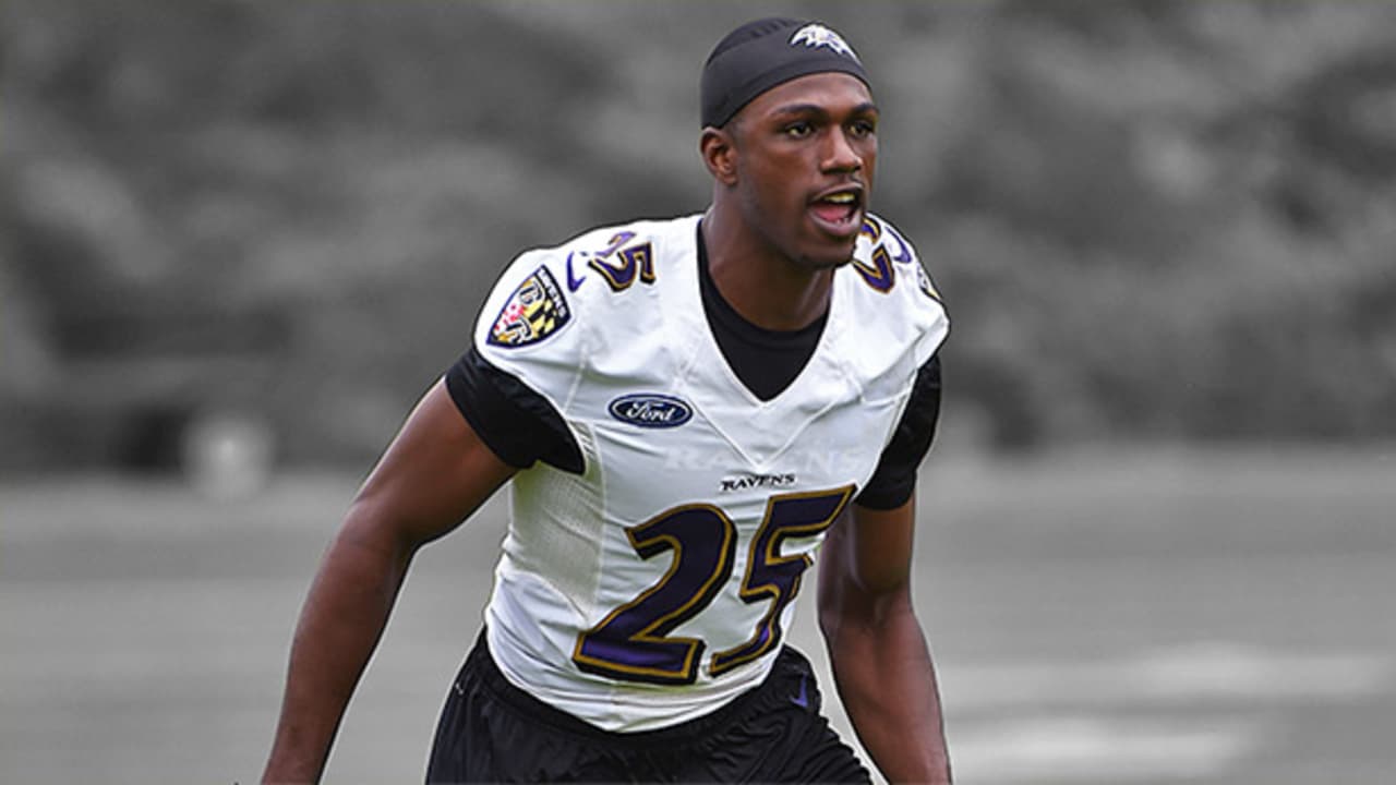 Tray Walker Letting His Light Shine