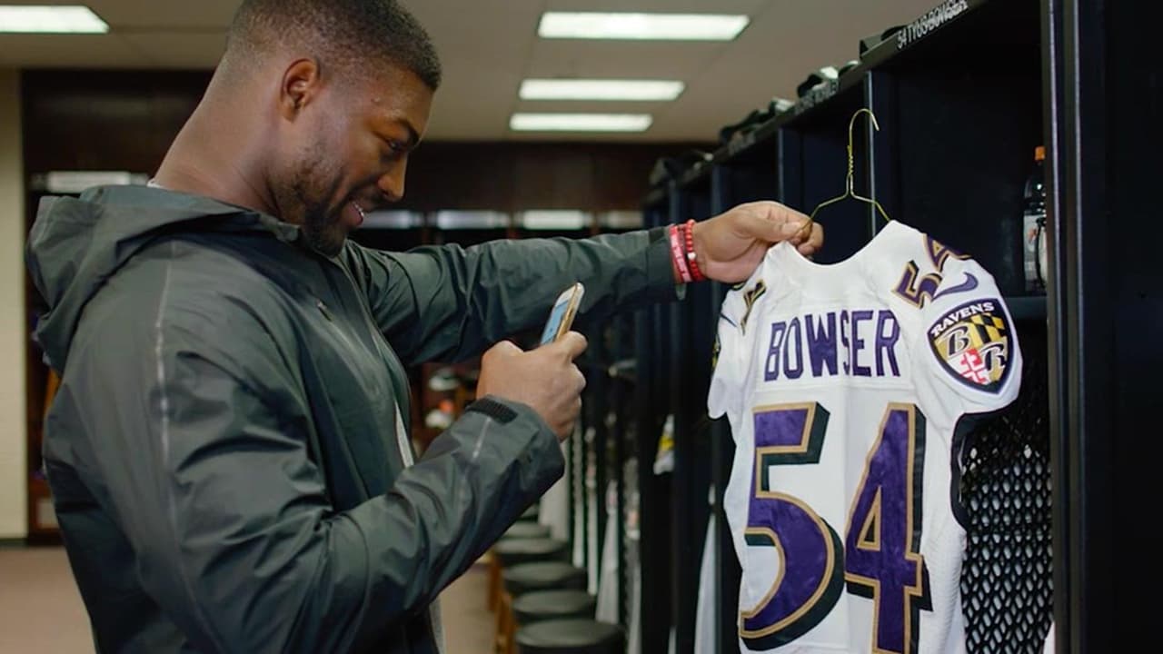 Ravens Rookies See Their Jerseys for the First Time