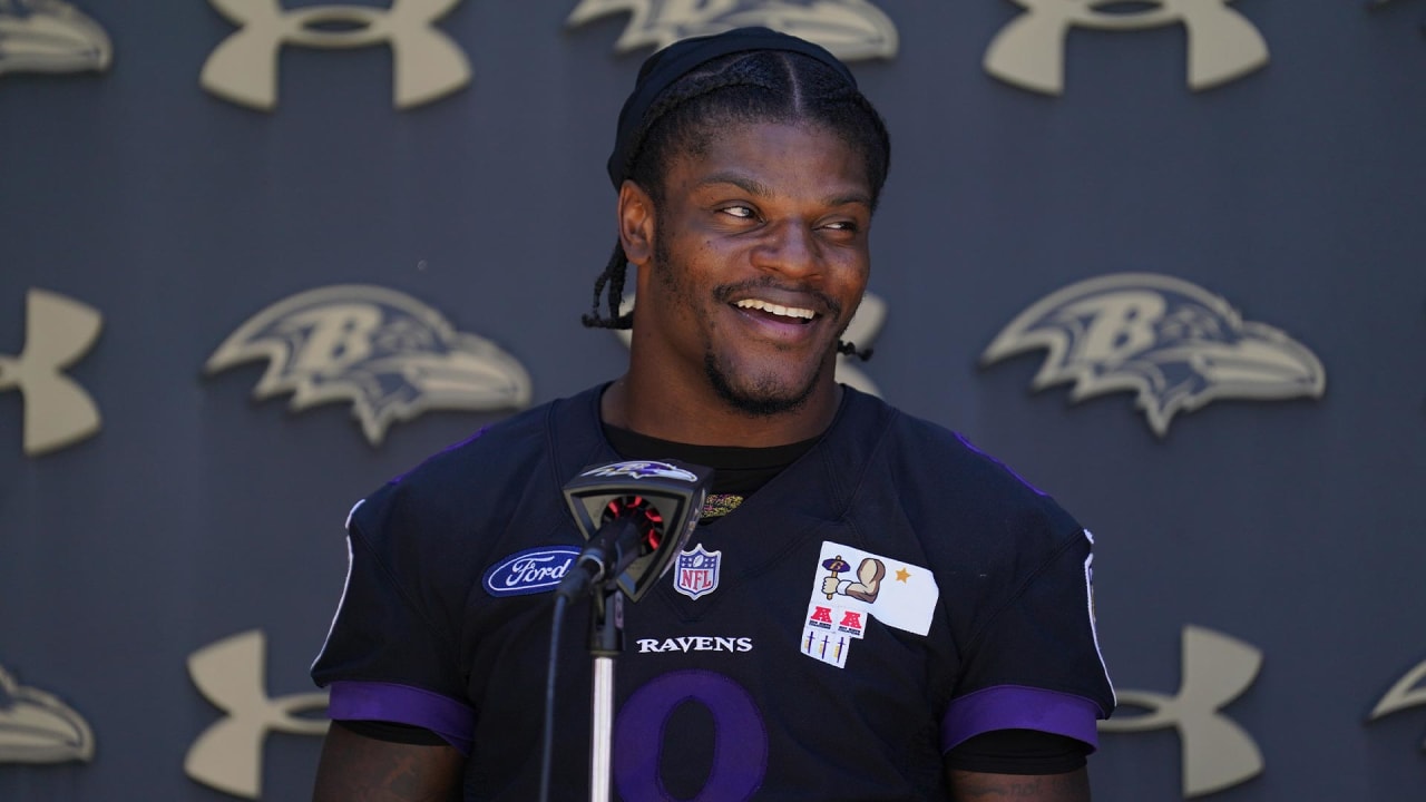 Lamar Jackson's extended absence creates more contract issues with Ravens,  and both sides brought this on