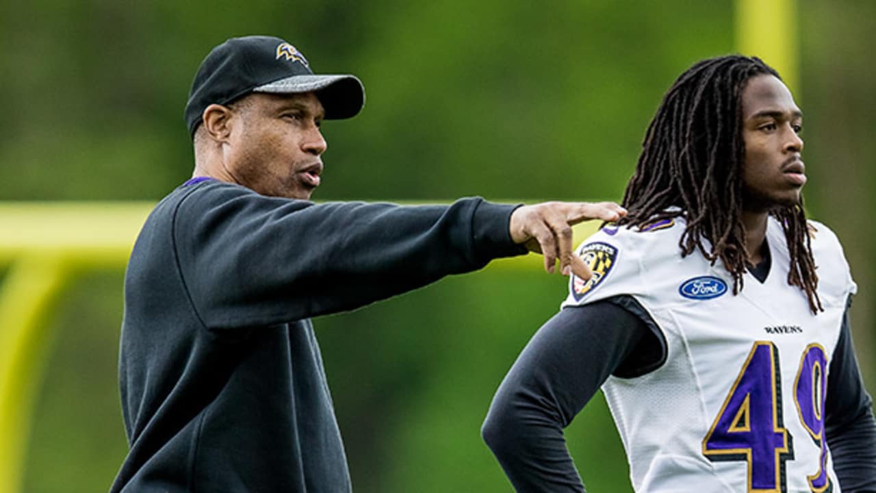 Leslie Frazier Sees Remnants Of 1985 Bears In Ravens Defense