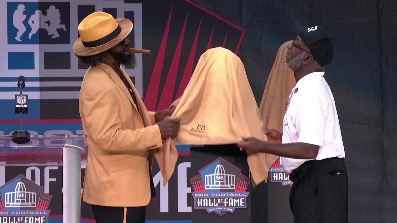 Ed Reed Emotional as Hall of Fame Bust Is Revealed By His Dad
