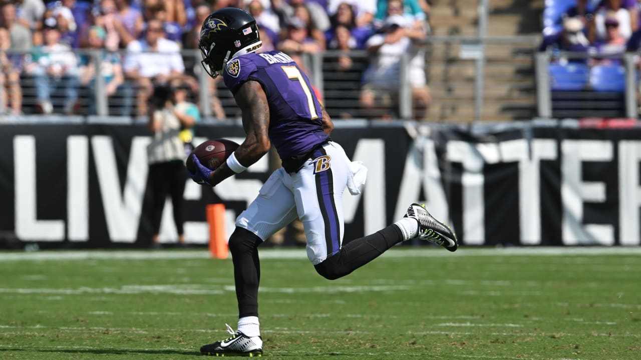 Baltimore Ravens wide receiver Rashod Bateman (7) runs a route during the  second half of an NFL football game against the New England Patriots,  Sunday, Sep. 25, 2022, in Foxborough, Mass. (AP