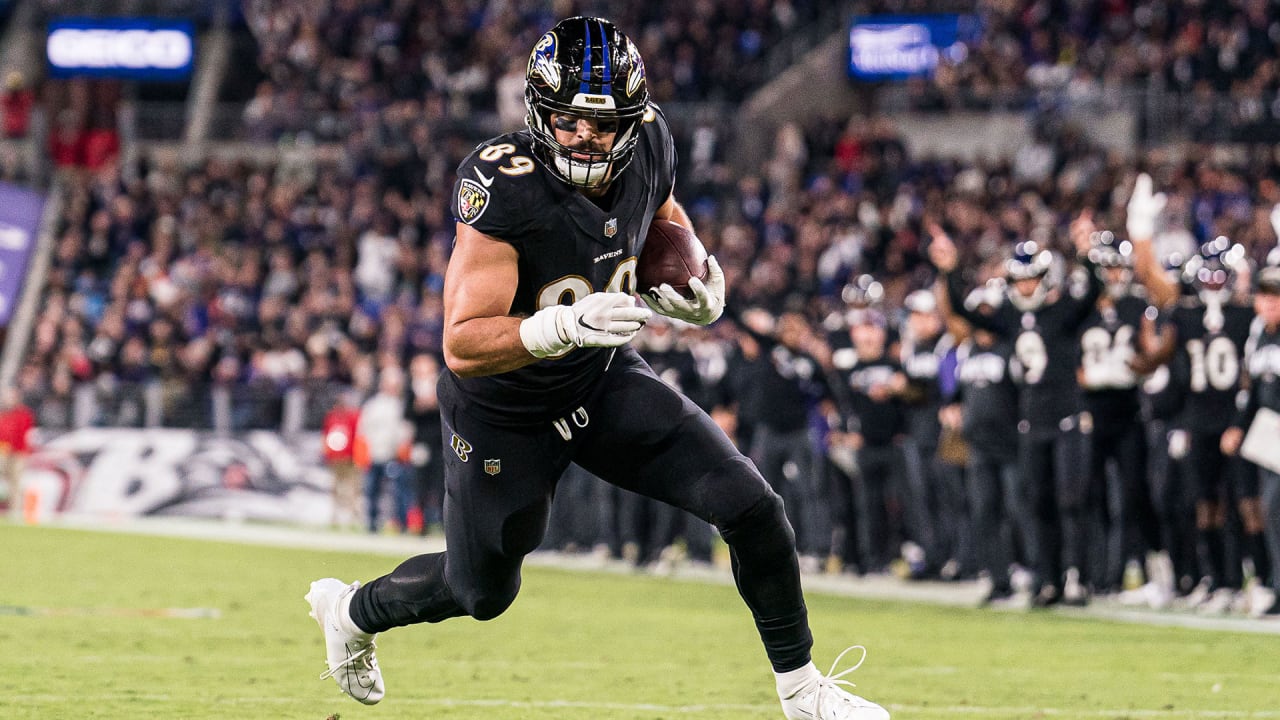 Mark Andrews Will Play, Josh Bynes Inactives vs. Buccaneers