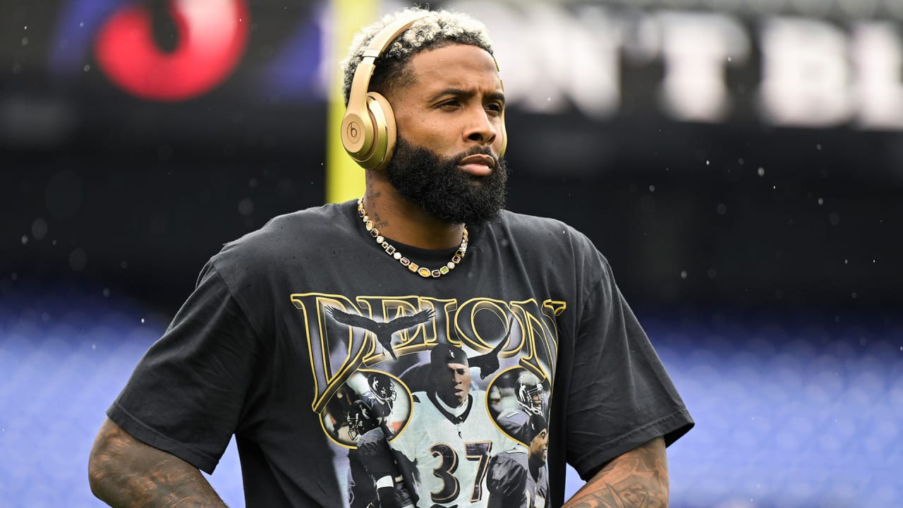 Odell Beckham Jr. rocks Deion Sanders t-shirt in Week 1 warmups