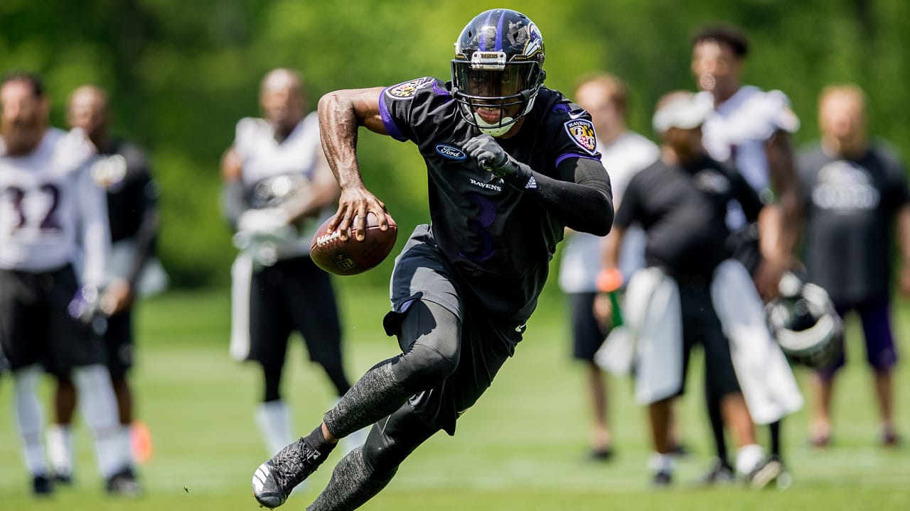 Lamar Jackson's triple-Heisman pitch to RG3 is why Ravens are