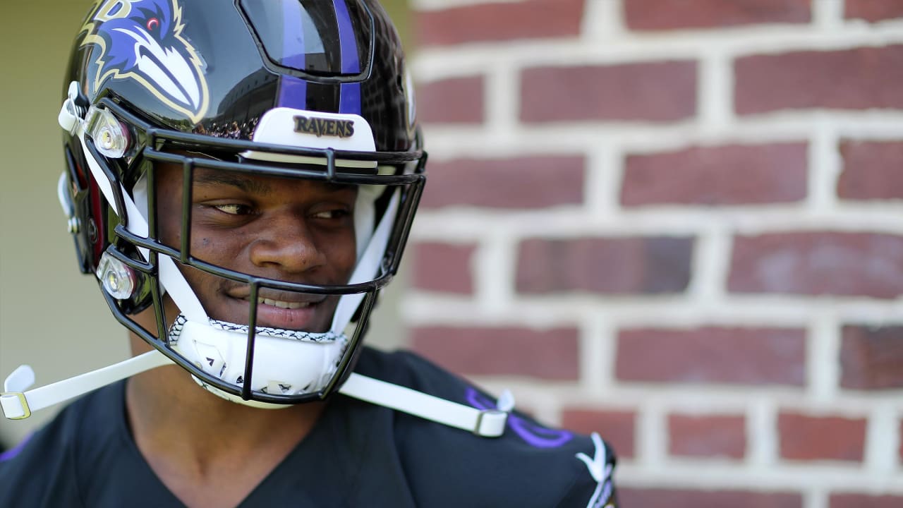 Former NFL Agent Gives In-Depth Take on Lamar Jackson Contract Structure -  Baltimore Beatdown