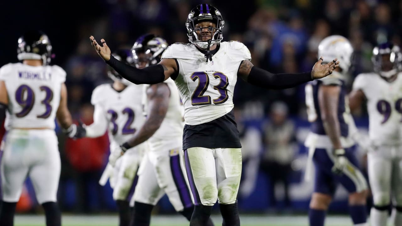 Ravens In First Place In AFC North, Get In With A Win