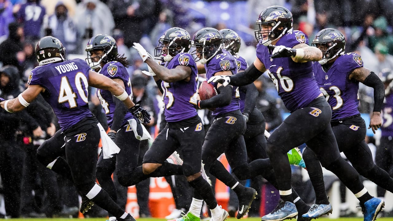 Ravens’ No. 1Ranked Defense Looks to Unlock the Playoff Door