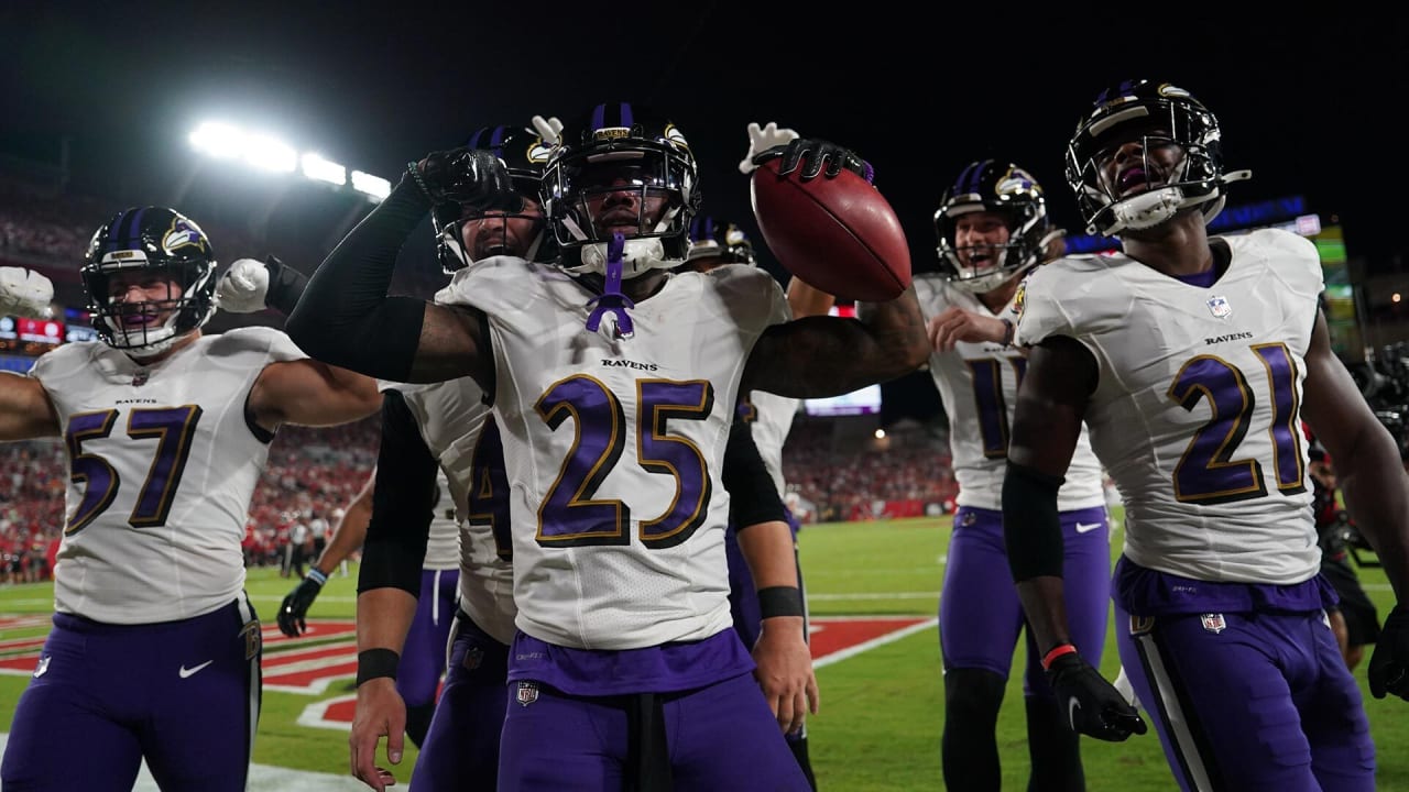 Ravens vs. Buccaneers Week 8 TNF Win: Key takeaways from a primetime  victory - Baltimore Beatdown