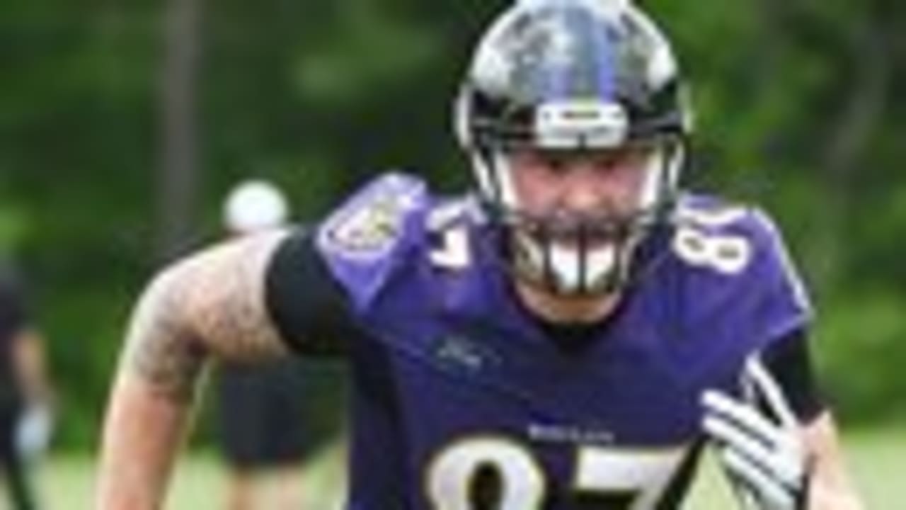 Former Ravens TE Maxx Williams On Why Winning Ed Block Courage Award Is So  Special - PressBox