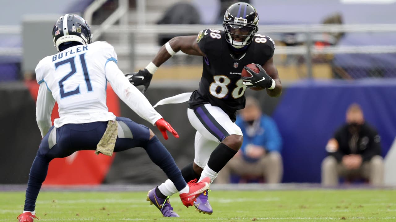 With Dez Bryant, Baltimore Ravens continue to keep options open 