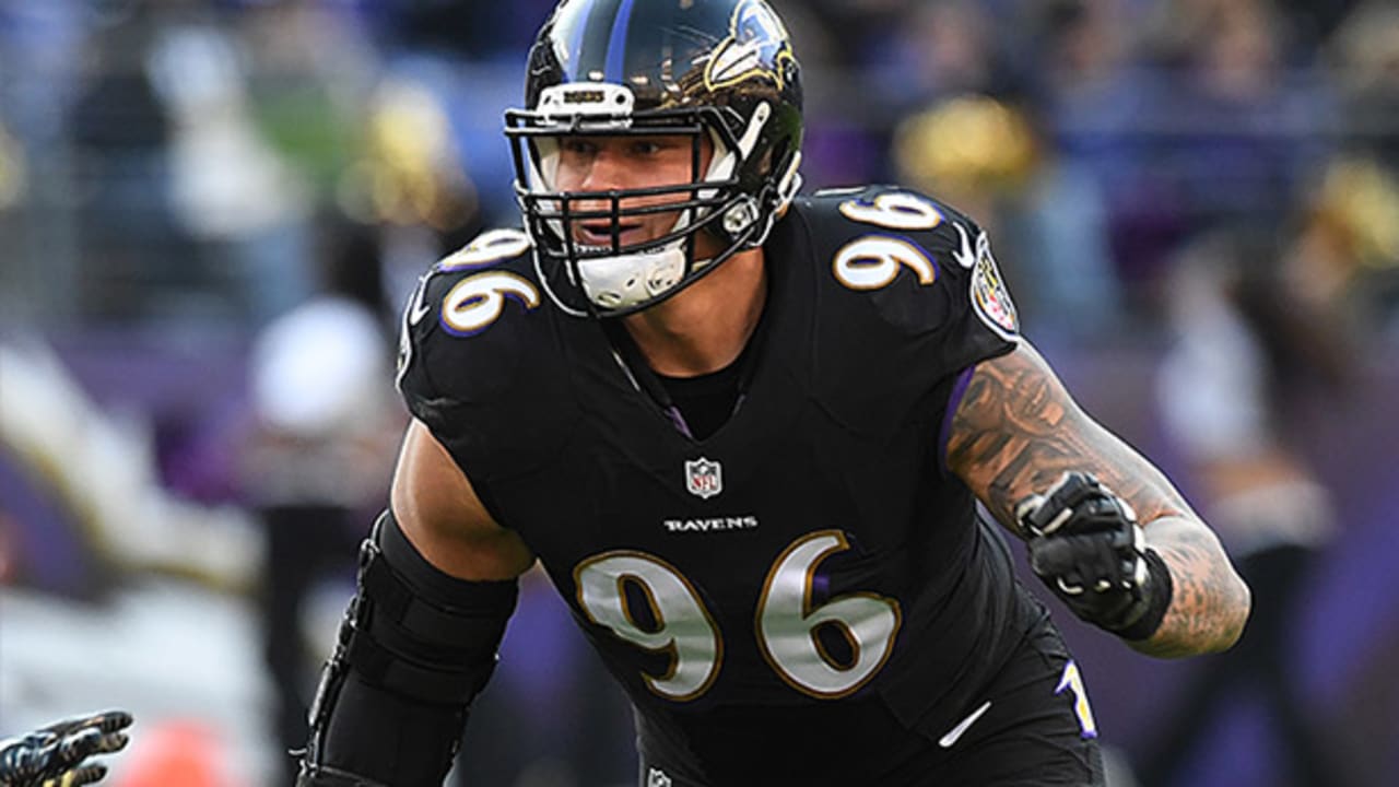 Ravens Re-Sign Defensive End Brent Urban to One-Year Deal