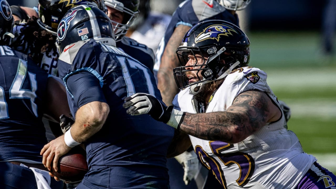 Wolfe rediscovers his love for football with winning Ravens