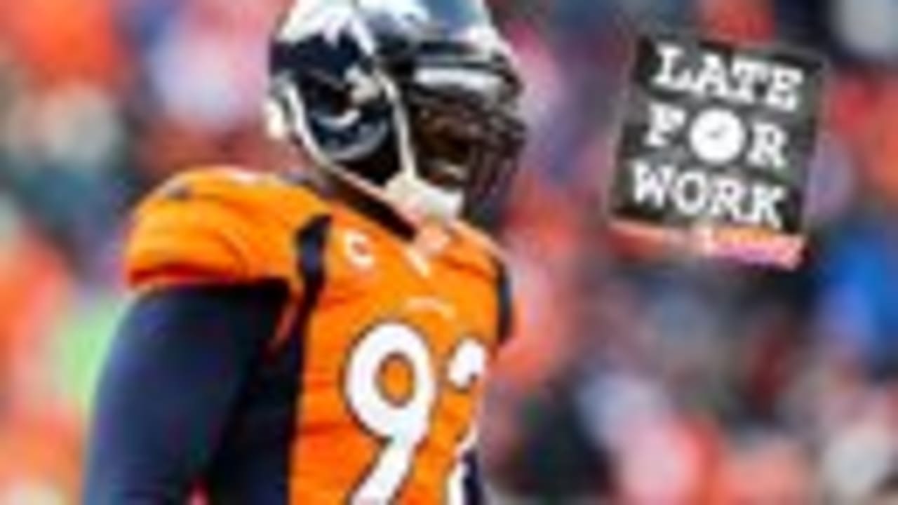 Elvis Dumervil Loses $8 Million in Fax Fiasco, Wants to Stay in Denver