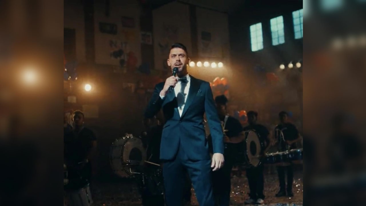 Justin Tucker Sings Opera in NFL Kickoff Commercial