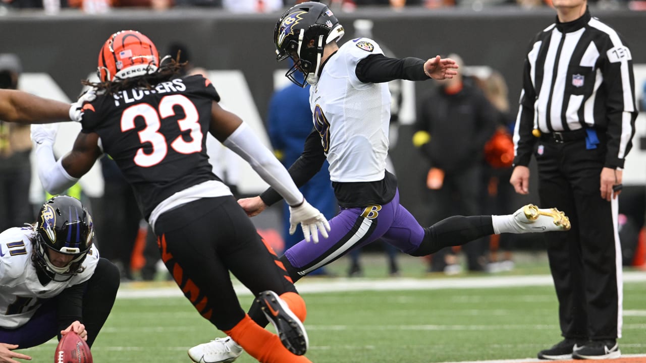 Justin Tucker hits game-winning field goal, Ravens edge Bengals