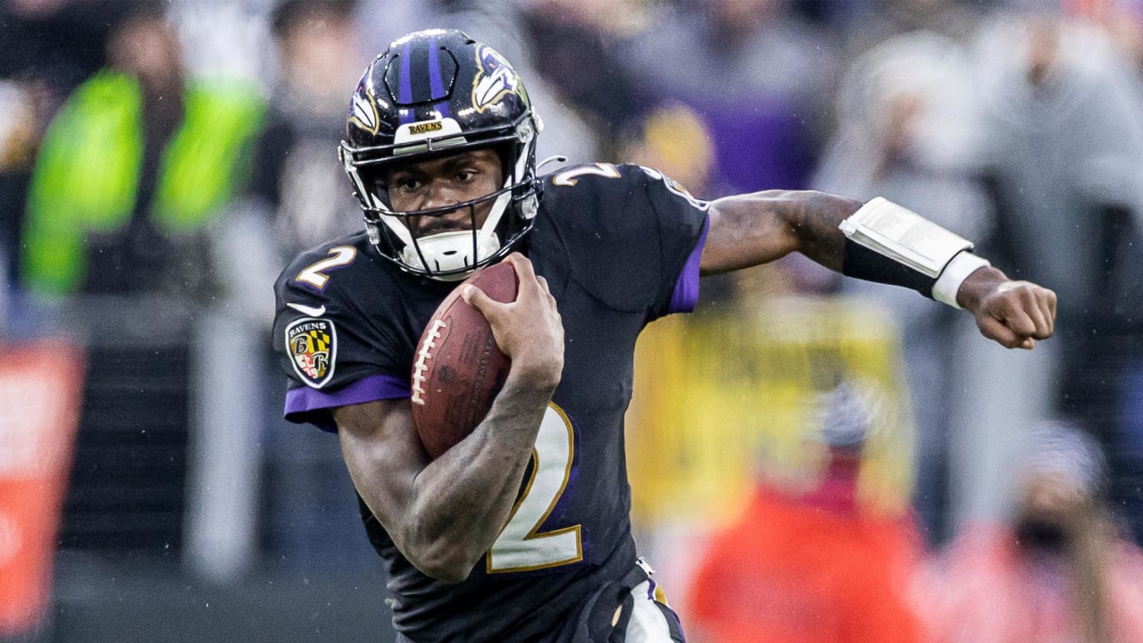 Backup QB Tyler Huntley among six Ravens players tendered