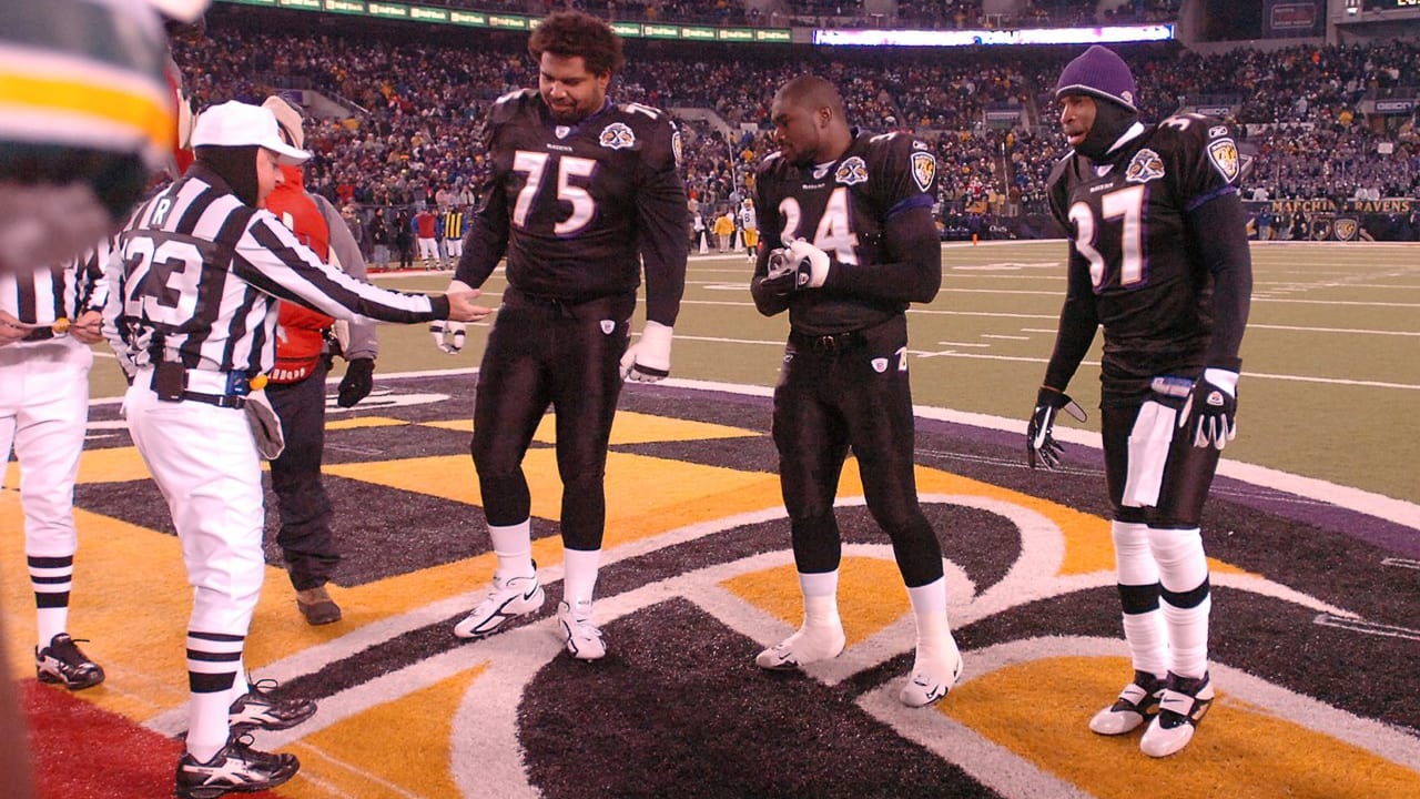 Jonathan Ogden Photos