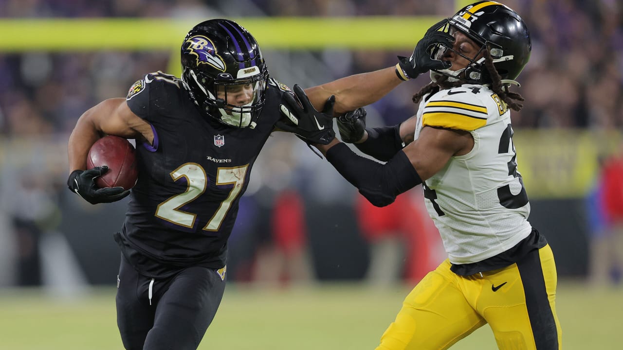 JK Dobbins rushes for over 100 yards with TD, Ravens skirt by rival Steelers