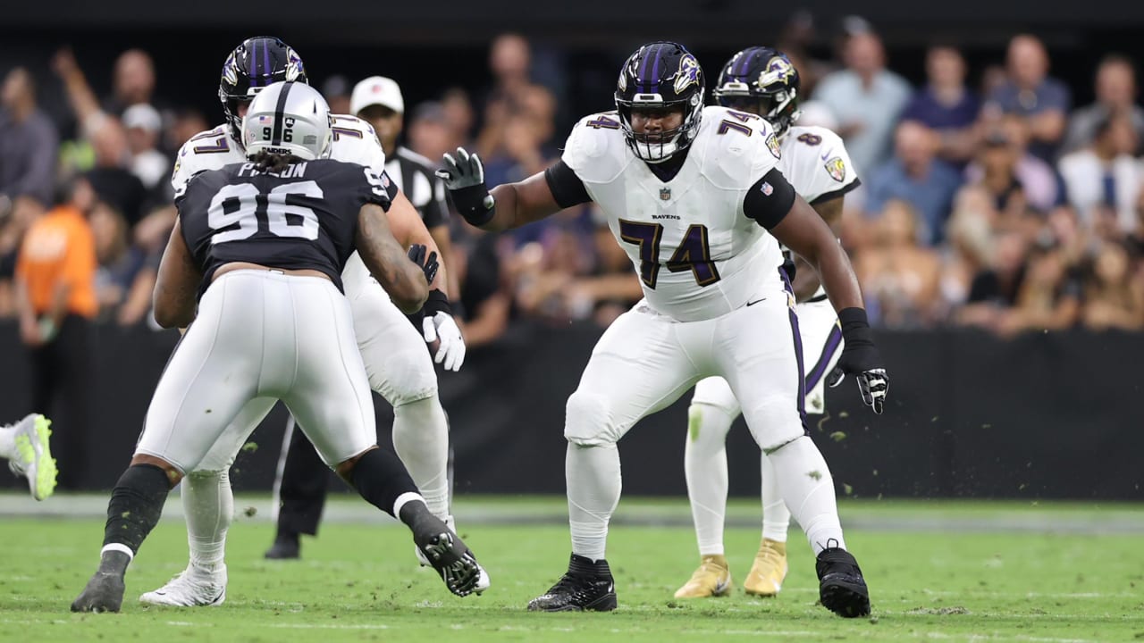 Tyre Phillips Carted Off With Injury in Opener